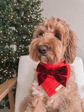 Load image into Gallery viewer, "Holly" Bandana
