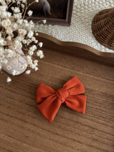 Load image into Gallery viewer, "Winifred" Hair Bow

