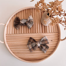 Load image into Gallery viewer, &quot;Willow&quot; Hair Bow
