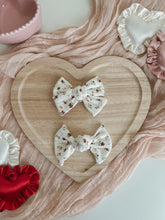 Load image into Gallery viewer, "Darling" Pointelle Hair Bow
