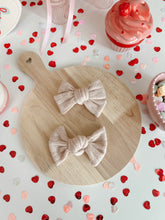 Load image into Gallery viewer, &quot;Sweet Love&quot; Hair Bow
