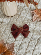 Load image into Gallery viewer, Auburn Hair Bow
