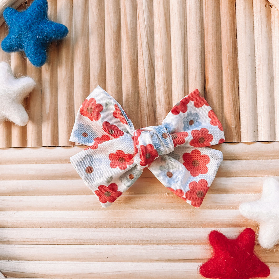 “Red, White, and Bloom” Hair Bow