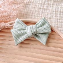 Load image into Gallery viewer, “Mint To Be” Bow
